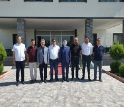 Rektör Demir Üniversite-Sanayi İş Birliklerini Geliştiriyor...