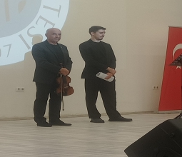 Batman Üniversitesi’nde ErasmusDays 2025 Kapsamında Klasik Müzik Dinletisi Düzenlendi...