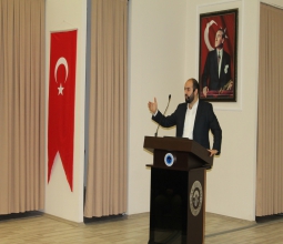 ​Sosyal Bilimler MYO’dan Anlamlı Konferans: İşgal ve Direniş Ekseninde Filistin...
