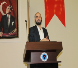 ​Sosyal Bilimler MYO’dan Anlamlı Konferans: İşgal ve Direniş Ekseninde Filistin...