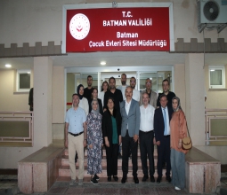 Batman Valisi Ekrem Canalp ve Üniversitemiz Rektörü Prof. Dr. İdris Demir,...