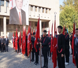 Rektör Demir 10 Kasım Atatürk’ü Anma Programına Katıldı...