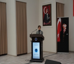 Üniversitemizde “Küresel Gelişmeler Işığında Avrupa Birliği-Türkiye İlişkilerinde Enerji” Konulu Konferans Düzenlendi...