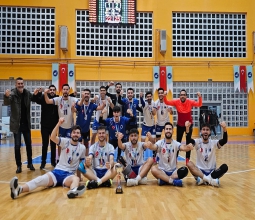 Üniversitemiz Erkek Voleybol Takımından Namağlup Şampiyonluk...