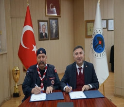 Üniversitemiz İle Türkiye İzcilik Federasyonu Arasında İş Birliği Protokolü İmzalandı...