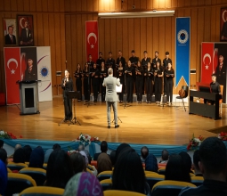 Üniversitemizde Çanakkale Zaferi’nin 110. Yılı Coşkuyla Kutlandı...