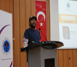 Üniversitemizde Girişimcilik Konferansı...