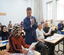 Rektör Prof. Dr. İdris Demir’den 60 Yaş Üstü Üniversite Öğrencilerine İngilizce...