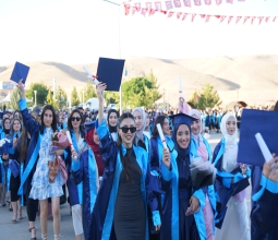 Üniversitemizde Mezuniyet Töreni Yapıldı...