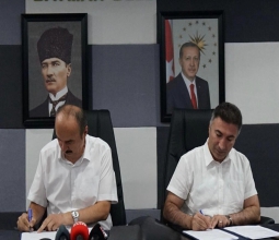 Üniversitemiz Sosyal Bilimler Meslek Yüksekokulu Öğrencilerinin Uygulama Eğitimi İçin Protokol İmzalandı...
