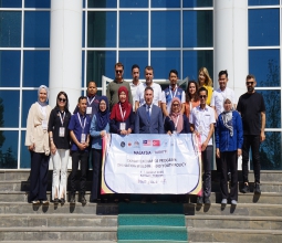 Üniversitemiz, Malezya Gençlik ve Spor Bakanlığı Uzmanları ile Parlamento Uzmanlarını Ağırladı...