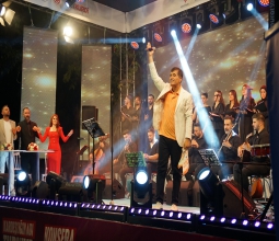 Kardeşliğin Adı Türkiye Konserine Yoğun İlgi...