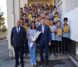 Dumlupınar Ortaokulu Öğrencileri Rektör Prof. Dr. İdris Demir İle Buluştu...