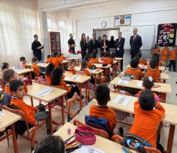 Dr. Ayten Canalp ve Rektör Prof. Dr. İdris Demir Toki Kazım...