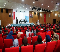 Üniversitemizde İŞKUR Gençlik Programı Kura Heyecanı...