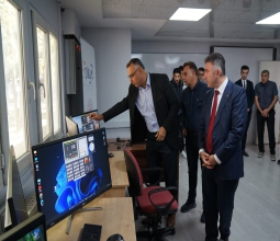 Beşiri OSB Meslek Yüksekokulu Atölyelerinde Eğitimde Sanal Gerçeklikten Yararlanılıyor...