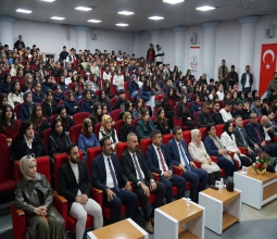 Üniversitemiz Öğrencilerinden Kozluk’ta Cumhuriyet Marşları Konseri...