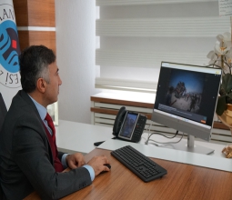 Üniversitemiz Rektörü Prof. Dr. İdris Demir AA’nın “Yılın Kareleri