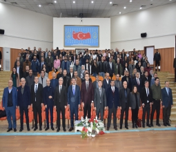 2025-2026 Akademisyen-Öğrenci Buluşmaları Ara Dönem Değerlendirme Toplantısı Gerçekleştirildi...