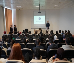 Üniversitemizde “Finans ve Sermaye Piyasalarında Kariyer Yolculuğu” ve “Finansal Okuryazarlık” Programları...