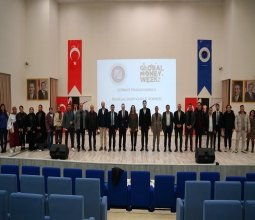 Üniversitemizde “Finans ve Sermaye Piyasalarında Kariyer Yolculuğu” ve “Finansal Okuryazarlık” Programları...