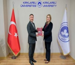 Rektörümüz Prof. Dr. İdris Demir’den Kırklareli Üniversitesi Rektörü Prof. Dr. Rengin...