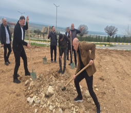 Üniversitemizde Fidan Dikim Etkinlikleri...