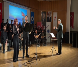Sanatçı Öğrencilerden “Türkülerle Çanakkale” Temalı Akustik Konser...