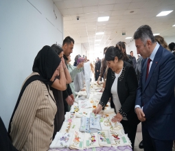 Öğrencilerin El Emeği “Nakş-I Aşk” Sergisine Dönüştü...