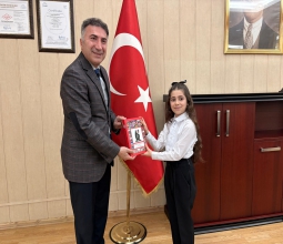 Rektörlük Koltuğu 23 Nisan’da Minik Rektöre Emanet Edildi...