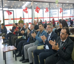 Özel Gereksinimli Bireylerden “Sınır Tanımayan Renkler Sergisi”...