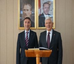 Sağlık Bilimleri Üniversitesi Rektörü Prof. Dr. Kemalettin Aydın’dan Rektörümüz Prof. Dr....