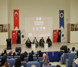 Üniversitemizde “Terörsüz Türkiye” Paneli Düzenlendi...