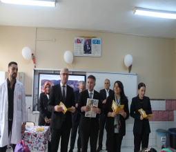 Rektörümüz Prof. Dr. İdris Demir, Mehmet Akif İlkokulu Öğrencileriyle Buluştu...