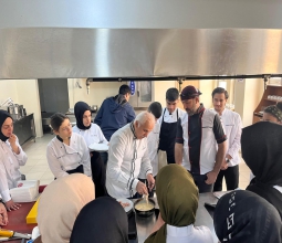 Şef Ali Demir’den Hasankeyf'te Öğrencilere Uygulamalı Gastronomi Eğitimi...