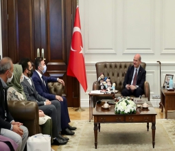 Öğrencilerimiz Rektörümüz Sayın Prof. Dr. İdris Demir öncülüğünde İçişleri Bakanımız Sayın...