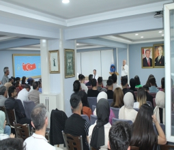 İçişleri Bakan Yardımcısı Prof. Dr. Tayyip Sabri Erdil Üniversitemizde Öğrencilerle Buluştu...