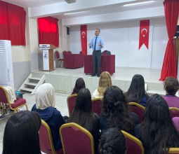 Akademisyen-Öğrenci Buluşmalarında 6. Hafta...