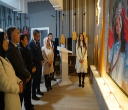 Dr. Ayten Canalp ve Rektör Prof. Dr. İdris Demir Kozluk Şehit...