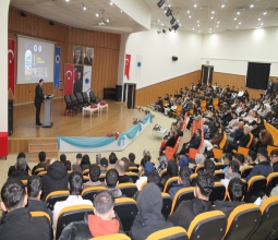 Üniversitemizde “Küresel Sorun: İklim Değişikliği ve Türkiye Boyutu” Konferansı Gerçekleştirildi...