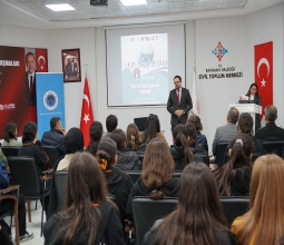 Sivil Toplum Merkezinde “Sivil Toplumun Önemi” Söyleşisi Gerçekleştirildi...