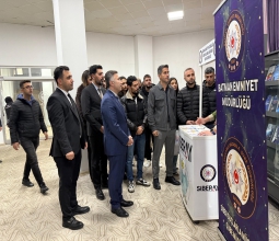 Üniversitemizde Siber Güvenlik Farkındalık Paneli ...