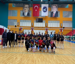 Üniversitemiz Kadın Voleybol Takımı Bölge İkincisi Oldu...