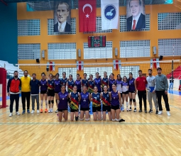 Üniversitemiz Kadın Voleybol Takımı Bölge İkincisi Oldu...