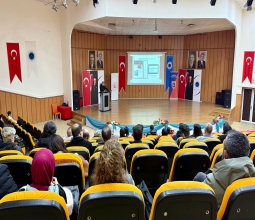 Üniversitemizde “En İyi Narkotik Polisi Anne” Konferansı Düzenlendi...