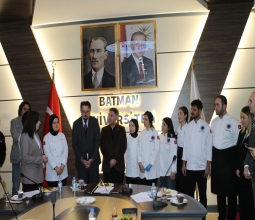 Üniversitemizde Senato Üyelerine Yöresel Lezzetler İkram Edildi...