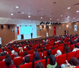 İŞKUR Gençlik Programına Kabul Edilen 580 Öğrenciye Eğitim Verildi...