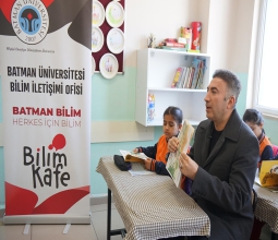 Rektörümüz Prof. Dr. Demir, Cemil Meriç İlkokulu Öğrencileriyle Buluştu ...