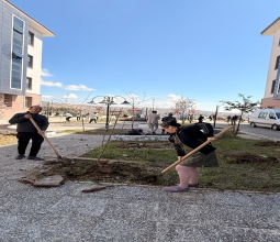 Üniversitemizde Fidan Dikim Etkinlikleri...
