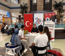 Bilim Kafede “Geleceğin Meslekleri: Bilgisayar Mühendisliği” Konuşuldu...